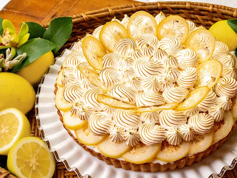 CITRUSフェア　“越智今治レモン”のタルト